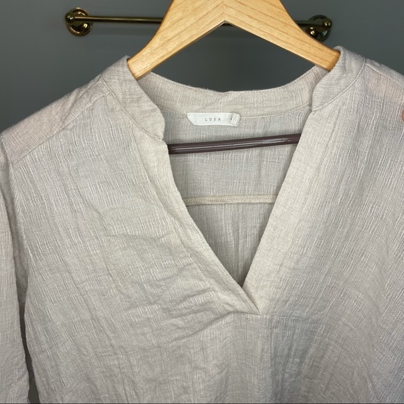 Linen Top - Picture 4 of 4